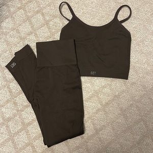 Set Active Leggings Set in Chocolate Brown